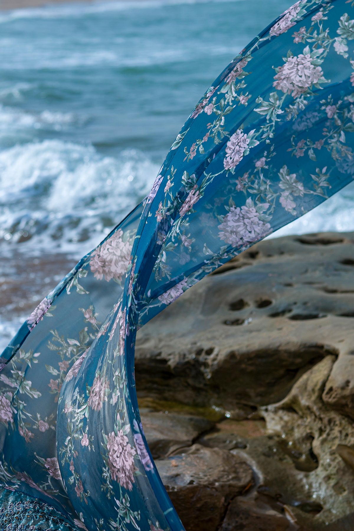 3 PIECE DIGTAL PRINT LAWN | DPC-438