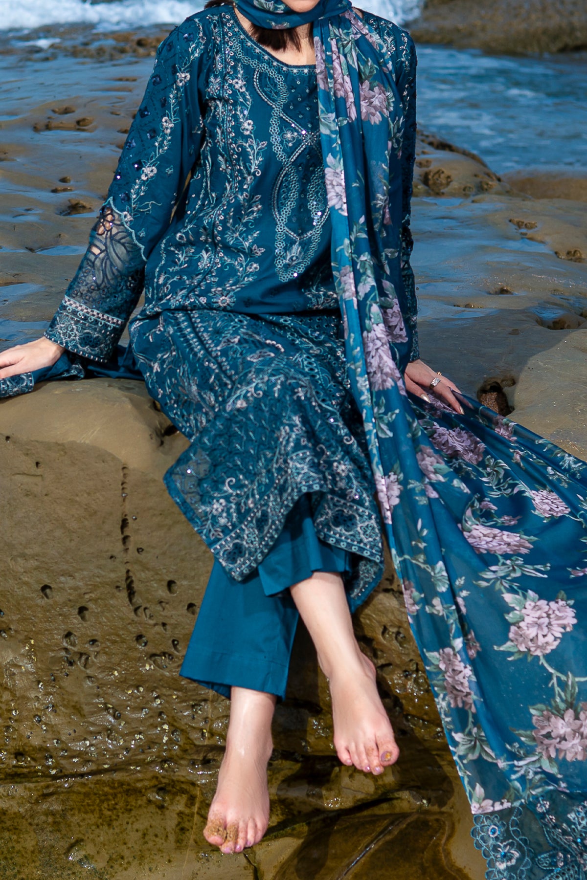 3 PIECE DIGTAL PRINT LAWN | DPC-438