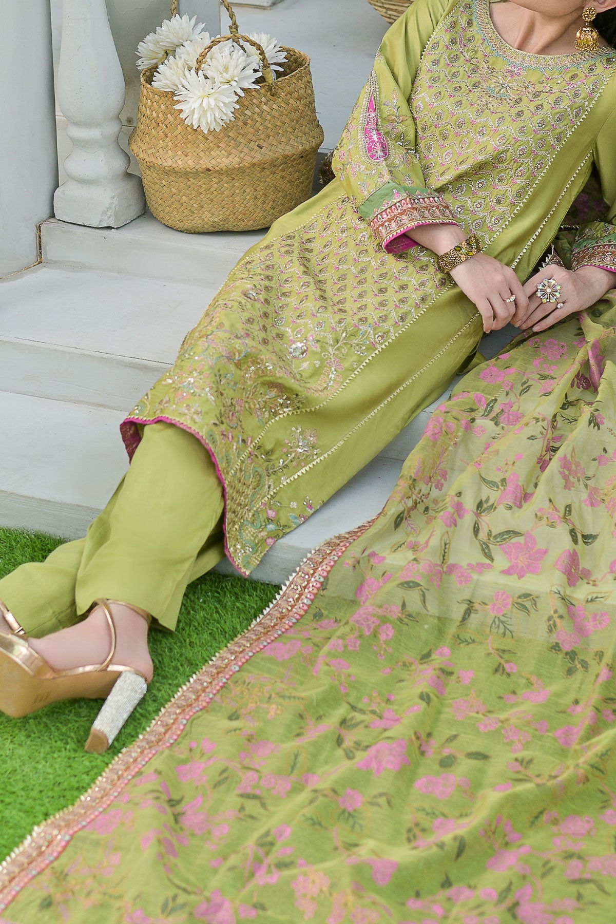WOMEN'S-3 PIECE PRINTED RAW SILK | DPV-219